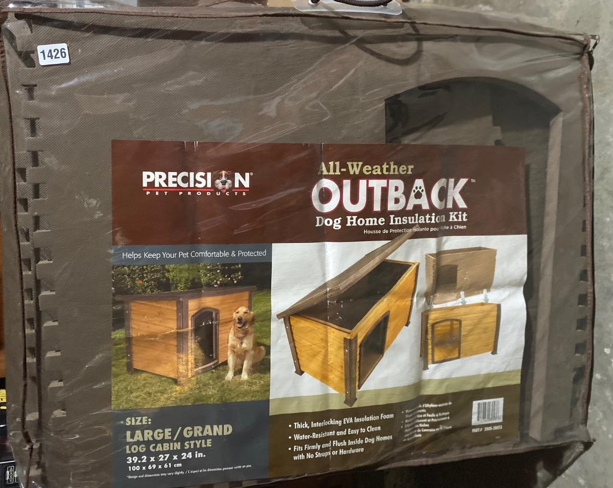 Dog house insulation kit