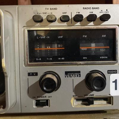 Old stereo and TV