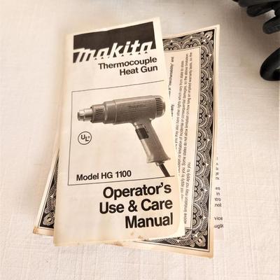 Lot #106  MAKITA Thermocouple Heat Gun with manual