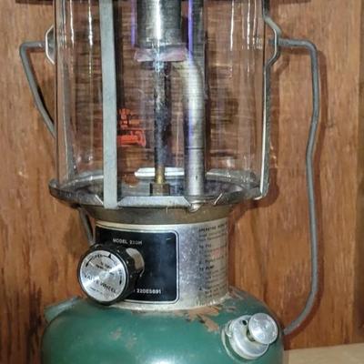 Coleman Kerosene Lantern