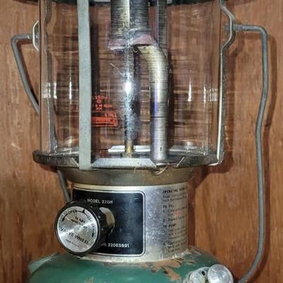 Coleman Kerosene Lantern