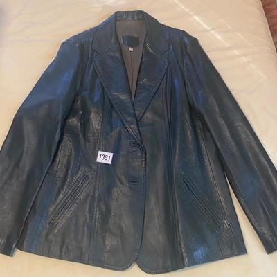 Jacket Size 35