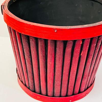 Christmas Tree in Wicker Basket and Red Basket