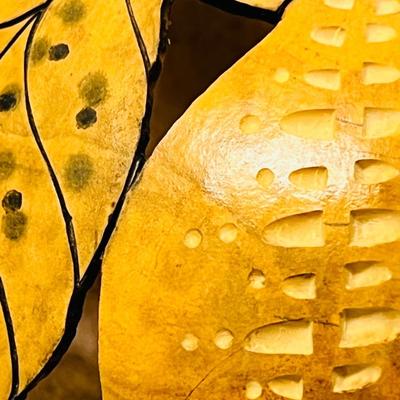 Beautiful Gourd with Leaf Design