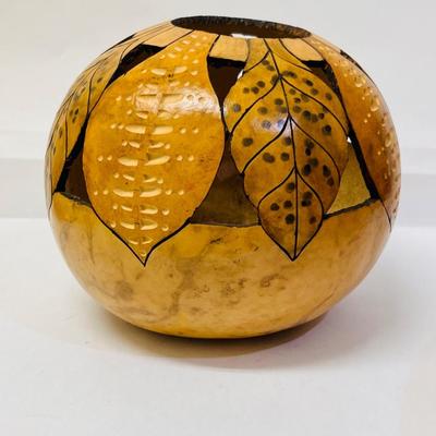 Beautiful Gourd with Leaf Design