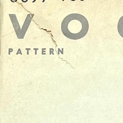 Vogue Pattern No. 8097 bust 30 hip 33 1953