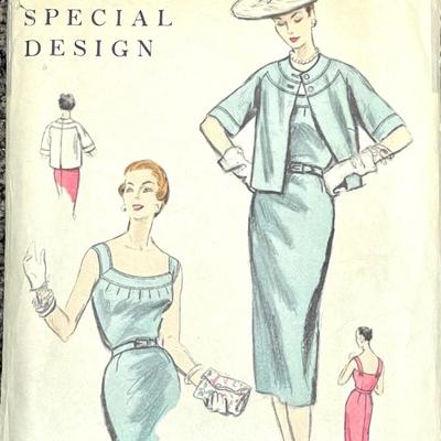 Vogue Special Design No. 4485 size 16 bust 34 hip 37 1954