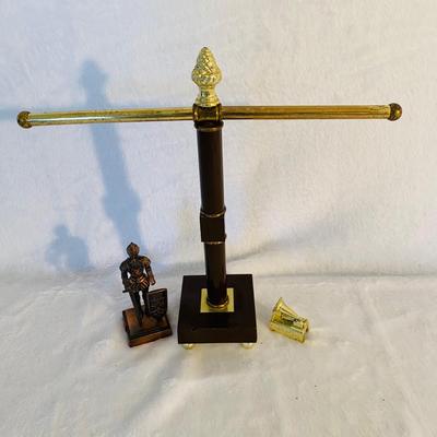 Desktop Trinkets (FR-SL)