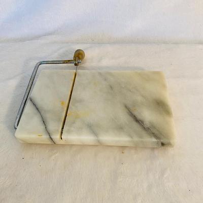 Lot of Platters and Cheese Boards (FR-SL)
