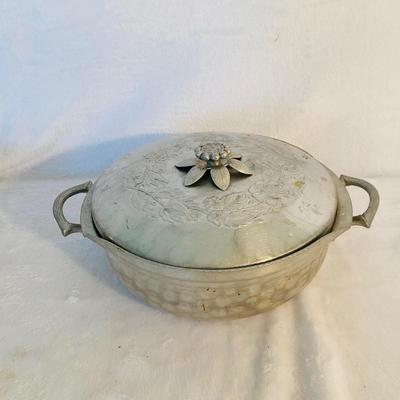 Lot of Platters and Cheese Boards (FR-SL)