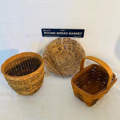 Lot of Baskets and Containers (FR-SL)