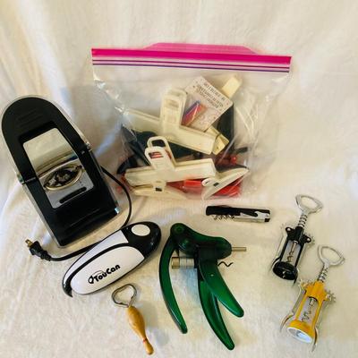 Can Opener/Wine Bottle Opener and More (DR- RH)