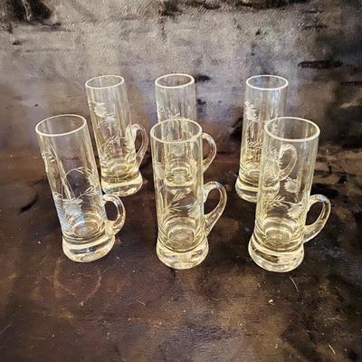 Elegant Glass Decanters and Glasses (FR-SL)