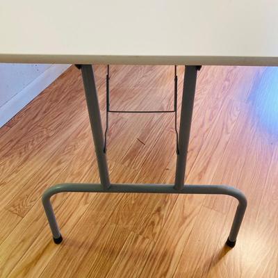 Computer Desk    ( DR - RH)