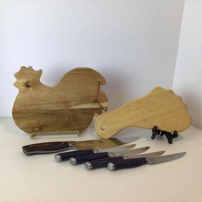 8195 Set of 4 Fiesta Knives and Two Cutting Boards