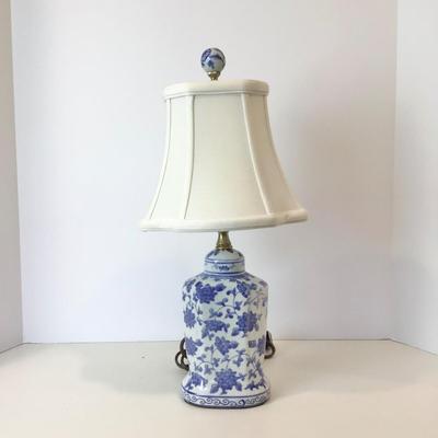 8201 Blue and White Pottery Lamp from Scully & Scully