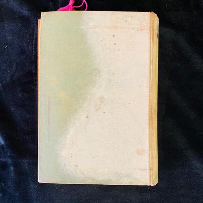 Little Women/Tom Sawyer & More Vintage Books.