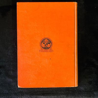 Little Women/Tom Sawyer & More Vintage Books.