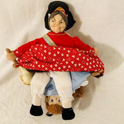 Topsy Turvy Flip Doll      (BR1 - RH)