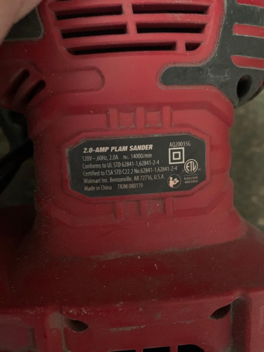 Hyper Tough 2 Amp Palm Sander