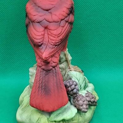 Cardinal Decor