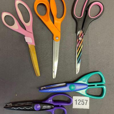 Scissors
