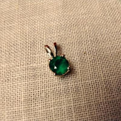 Gorgeous Green Apple Agate in Sterling Silver Pendant