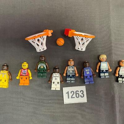 Lego basketball players