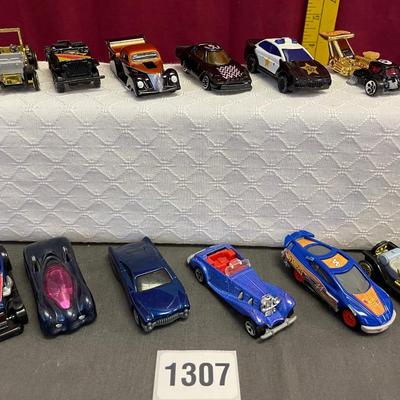Die cast cars