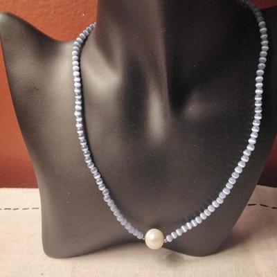 16" Blue Cats Eye With Baroque Pearl