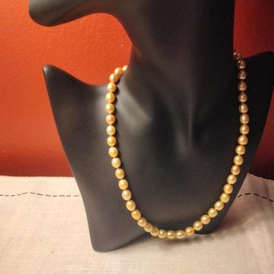 17" Champagne High Sheen Pearl Necklace With Unique Clasp
