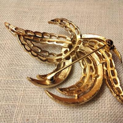 Trifari Leaf Brooch