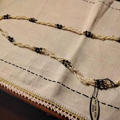 28" Mona So Pearl and Onyx Necklace