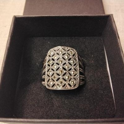 Marcasite Sterling Silver Ring Size 7.5