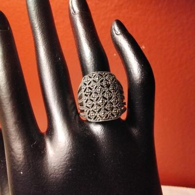 Marcasite Sterling Silver Ring Size 7.5