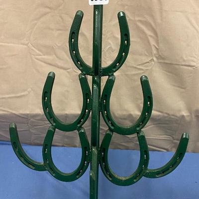 Horse shoe Tree