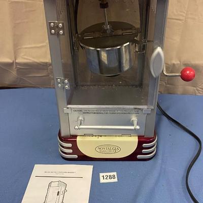 Nostalgic Popcorn Popper