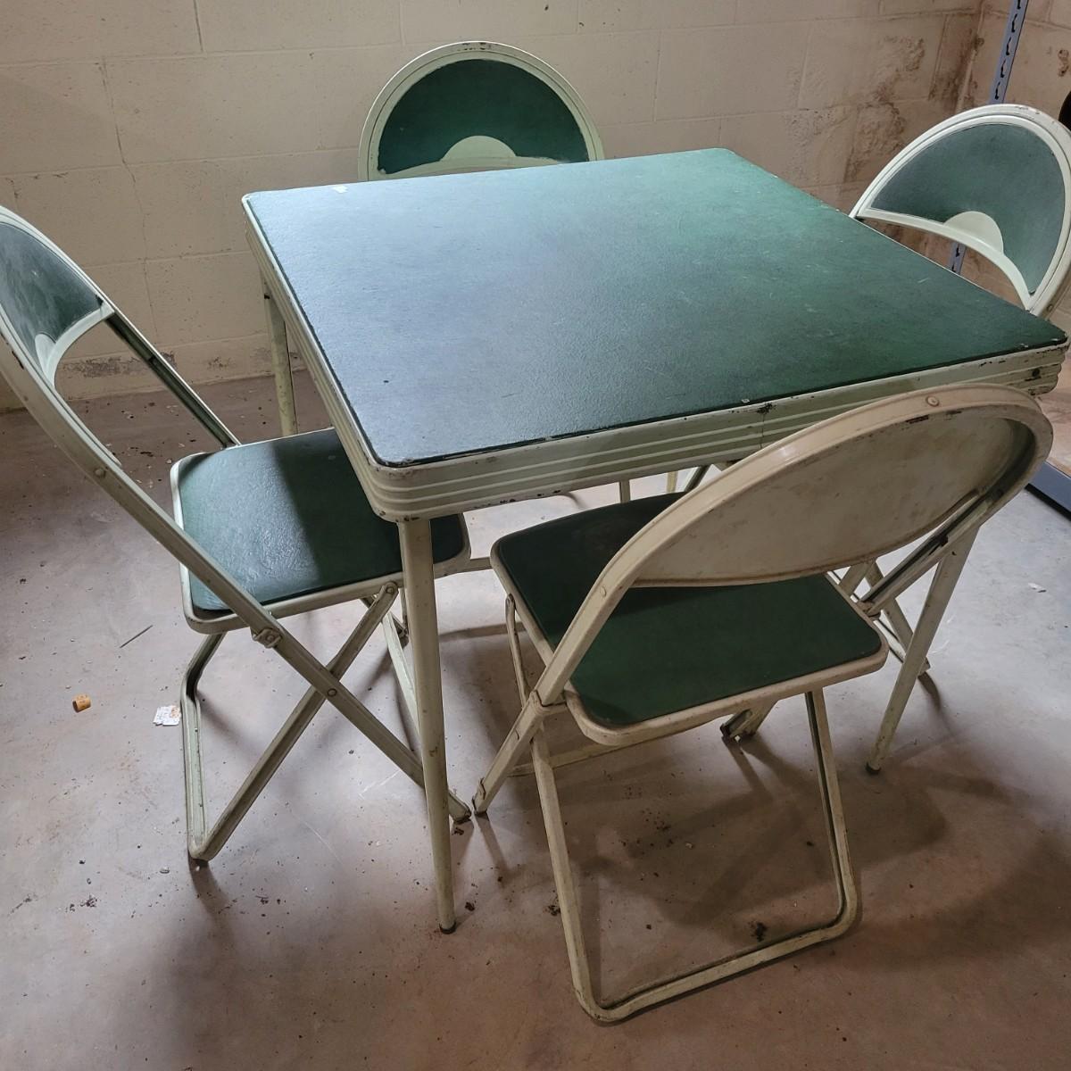 Vintage GreenHued Folding Card Table & Chairs Set (BDW)