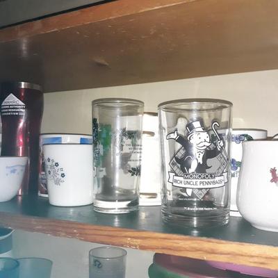 Vintage & Modern Mugs Glasses Lot Lot