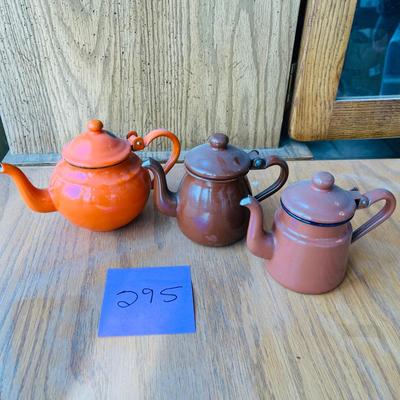 Collection of Graniteware 1 cup Tea Pots