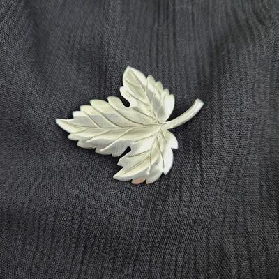 TIFFANY & CO STERLING LEAF PIN