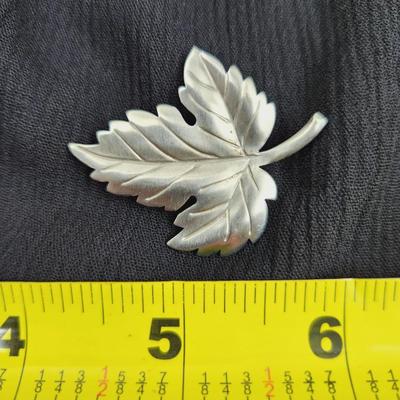 TIFFANY & CO STERLING LEAF PIN