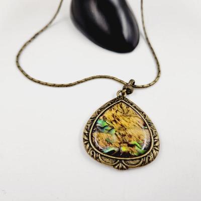 VINTAGE ABALONE BIRDS PENDULUM VERMEIL NECKLACE
