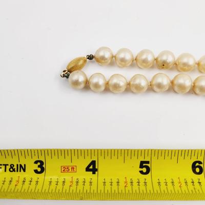 VINTAGE PEARL NECKLACE