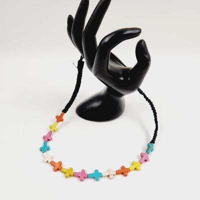 KNIT STONE CROSS NECKLACE