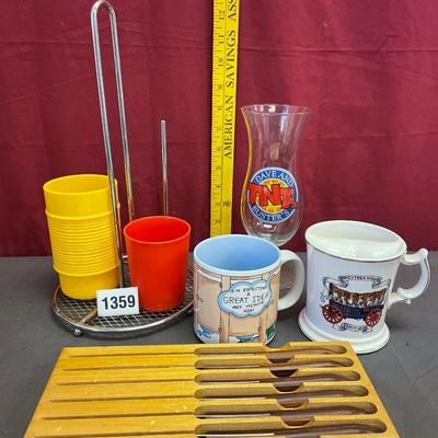 Kitchen mugs, knife set,mugs