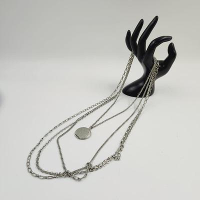 VERY ELEGANT LAYERED SILVERTONED CHAIN LOCKET NECKLACE