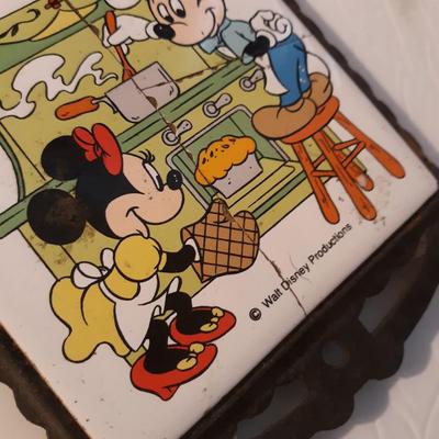 Vinrage Disney Mickey Mouse Trivet