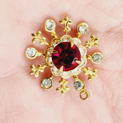 BEAUTIFUL GOLD TONED FAUX RED RUBY & FAUX DIAMOND PENDANT