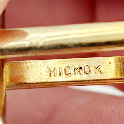 HICKOK GOLD TONED CAMEO CUFF LINKS